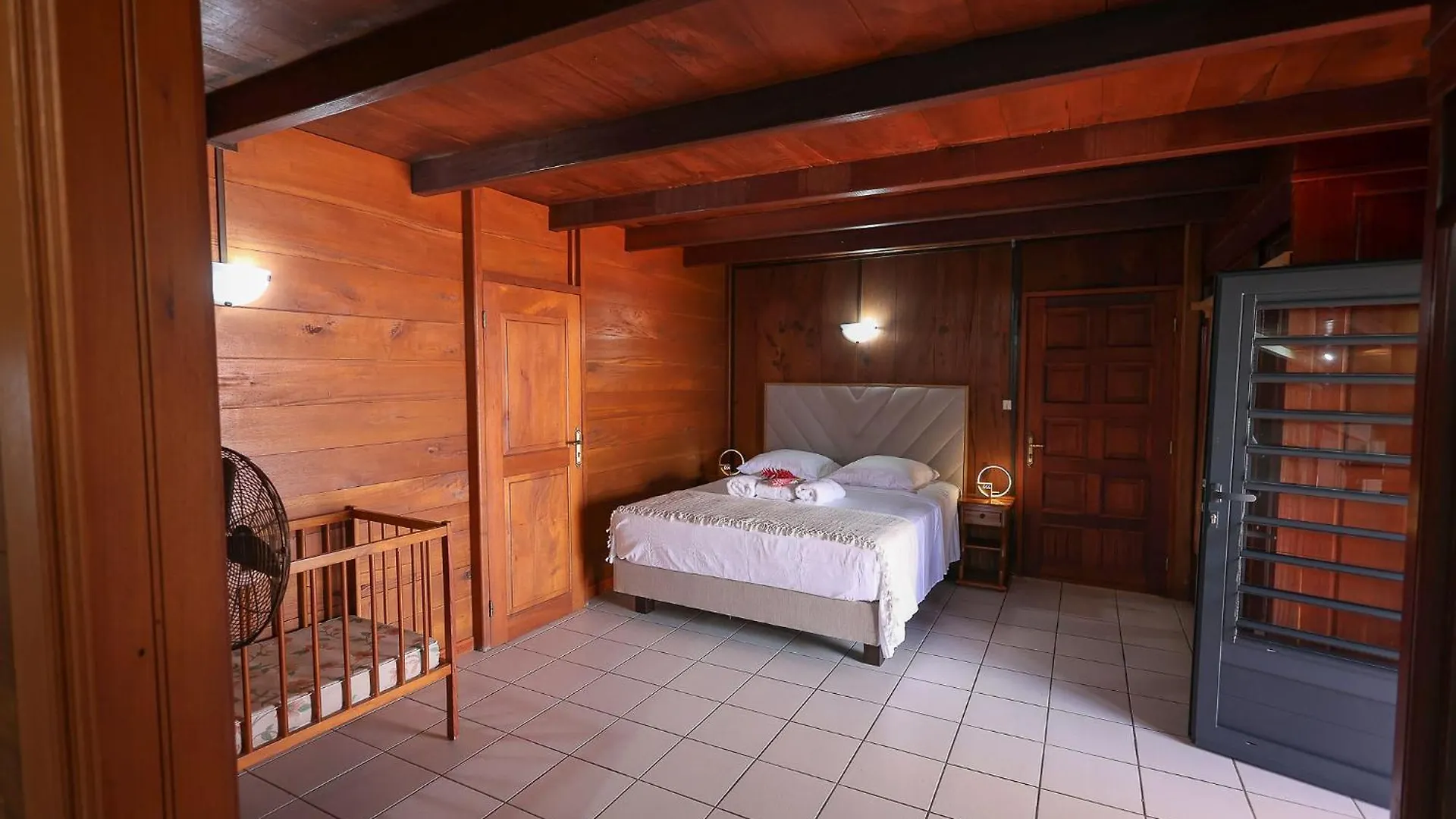 Villa Cafeiere, Bouillante, Vue Sur Mer, Proche Plage, Location Prestige Caraibes 0*, Bouillante
