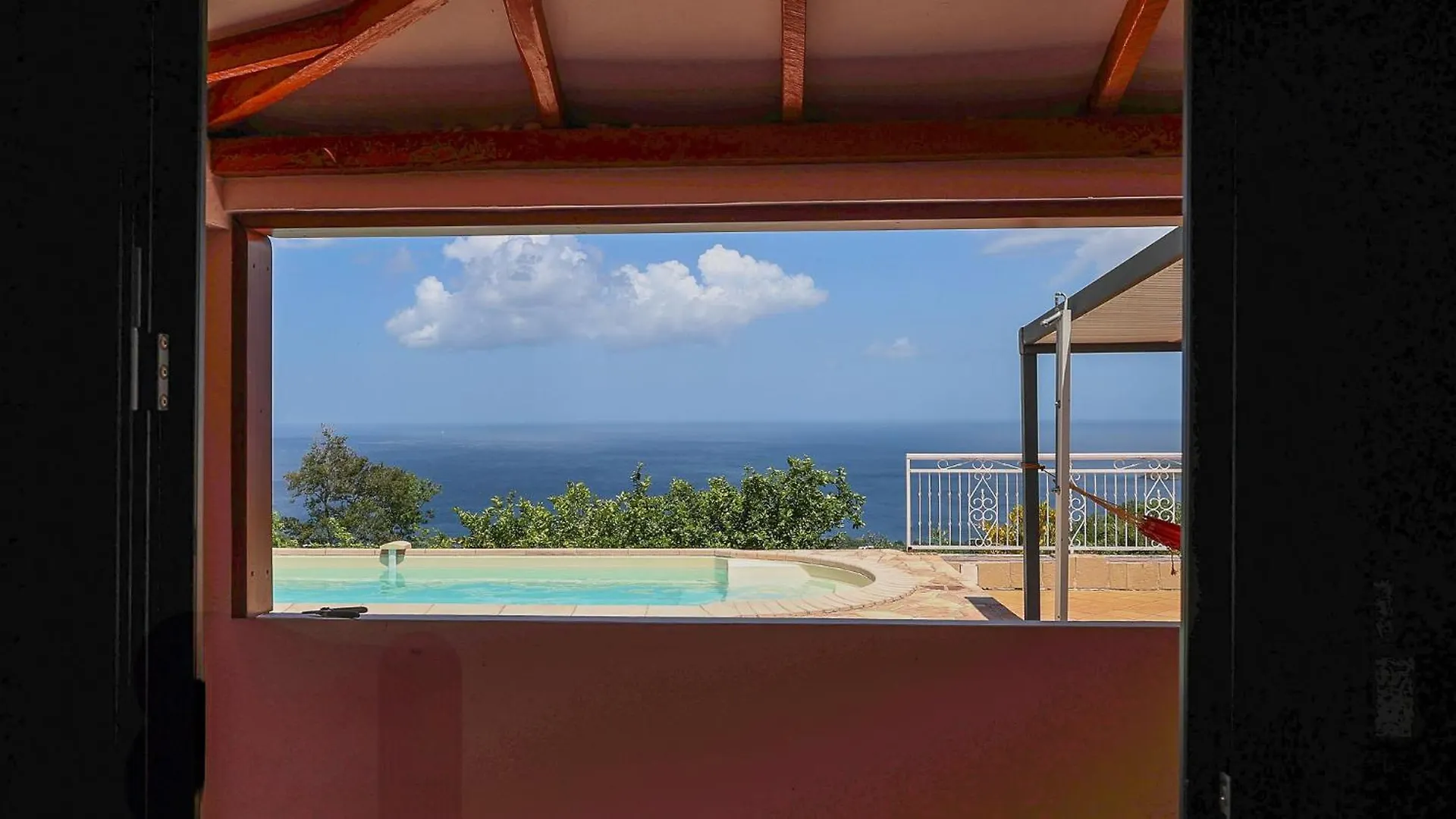 Villa Cafeiere, Bouillante, Vue Sur Mer, Proche Plage, Location Prestige Caraibes